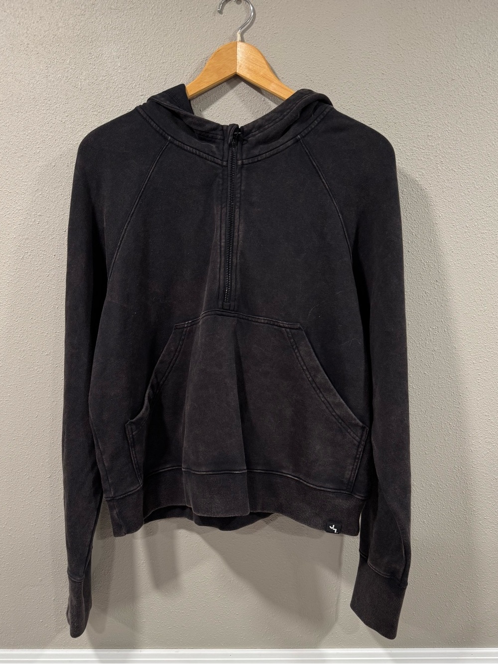 NWT Joy Lab Acid Wash Sweatshirt